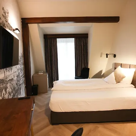 Πανσιόν Pensiunea Nora 3*